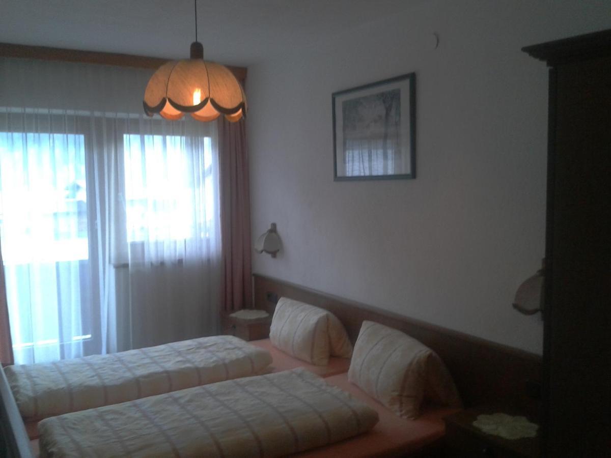 Gaestehaus Riml Langenfeld Room photo